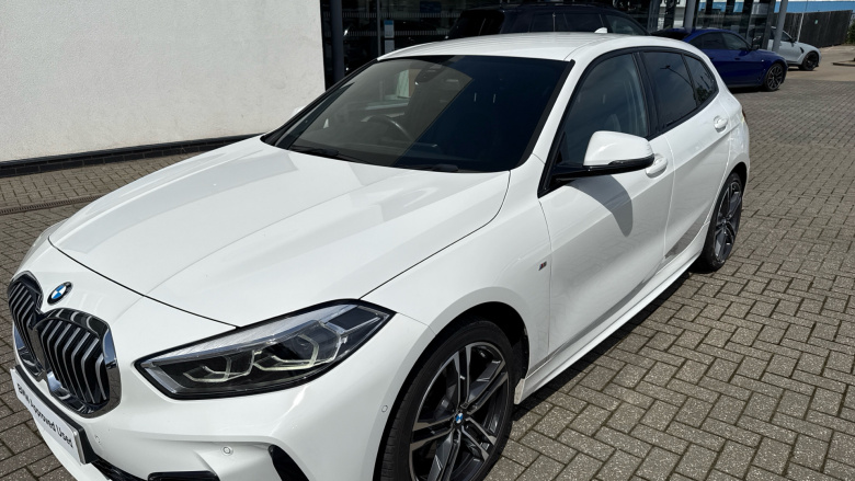 BMW 1 Series 118i [136] M Sport 5dr [Live Cockpit Professional] Petrol Hatchback